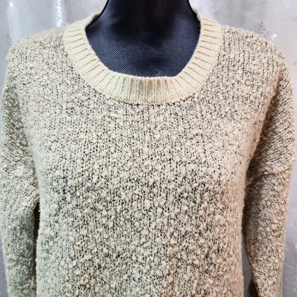 Cabin Stripe Chenille Oatmeal Heather BLUENOTES Knit Sweater (XL) - Picture 4 of 11